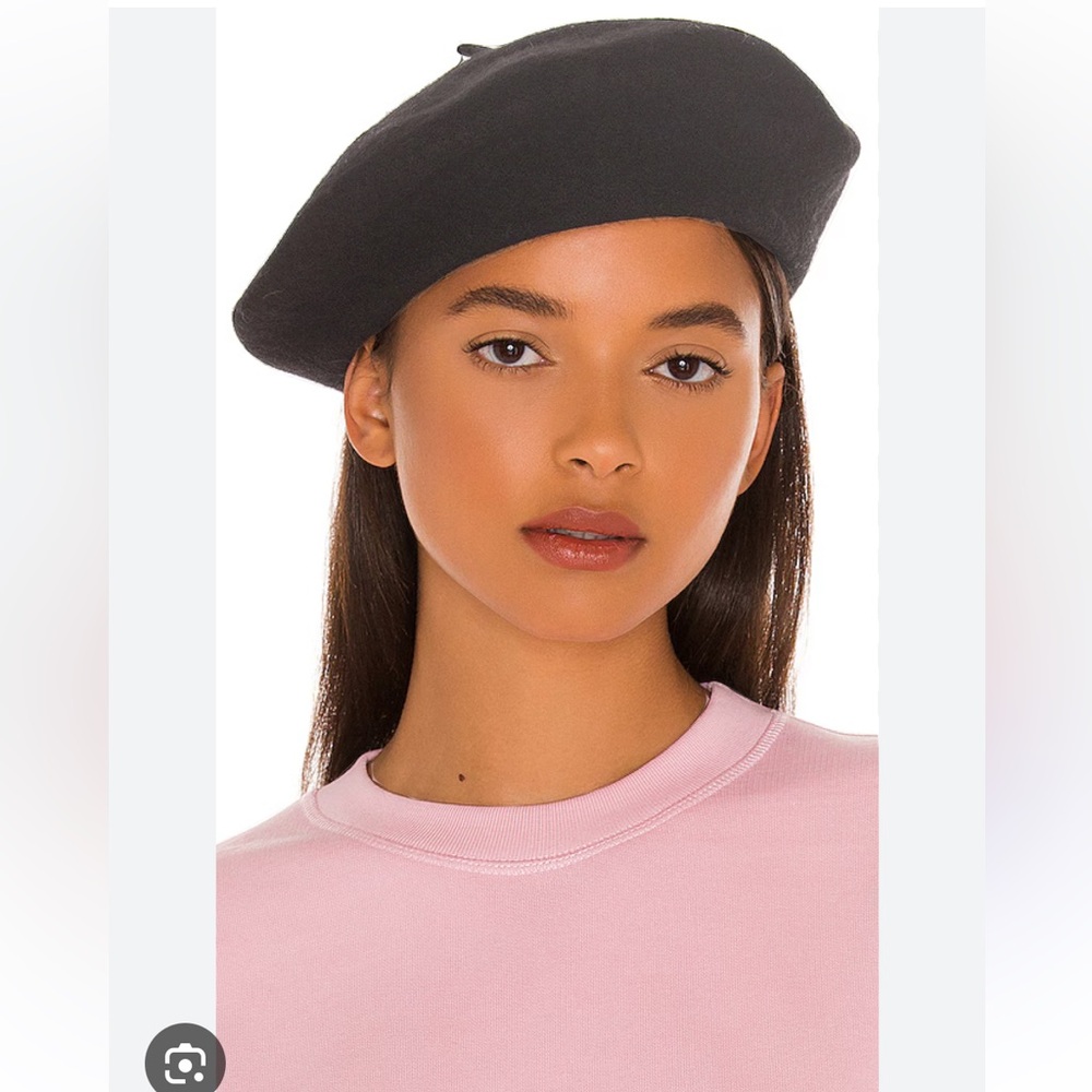 8 other reasons beret NWT